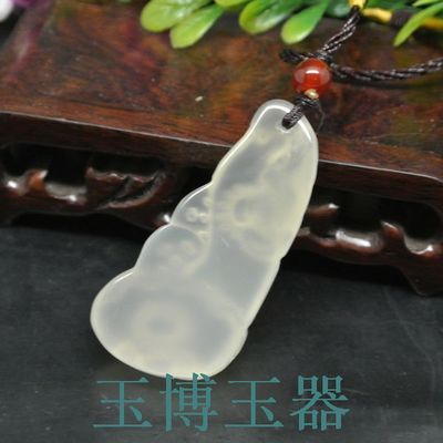 批發(fā)采購(gòu)玉器工藝品的智慧選擇 玉博玉器天然冰種冰透玉髓與瑪瑙玉髓福壽如意吊墜