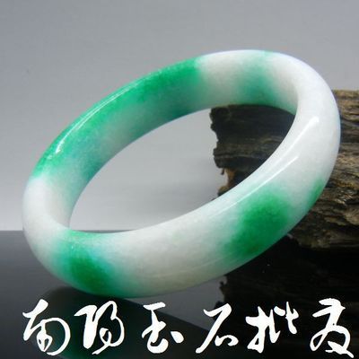 漢白玉鐲之美 解讀千年雕刻的藝術(shù)與價(jià)值