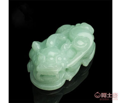 匠心雕琢，瑞獸納福 麗鑫玉器天然翡翠霸王貔貅吊墜鑒賞